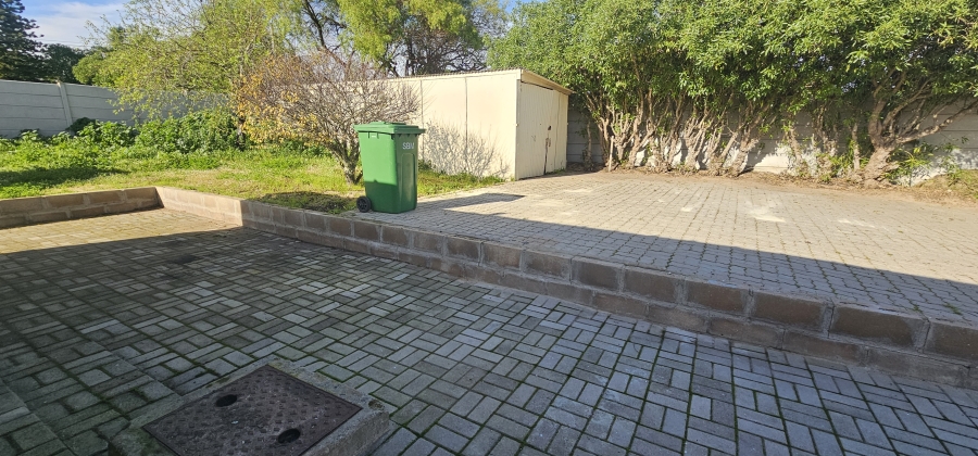 2 Bedroom Property for Sale in Hartebeesfontein Western Cape